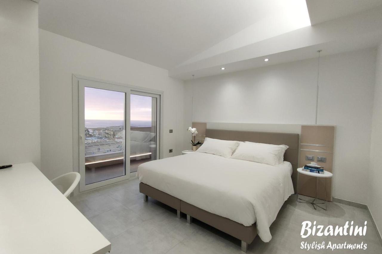 Bizantini Tropea Aparthotel Екстериор снимка
