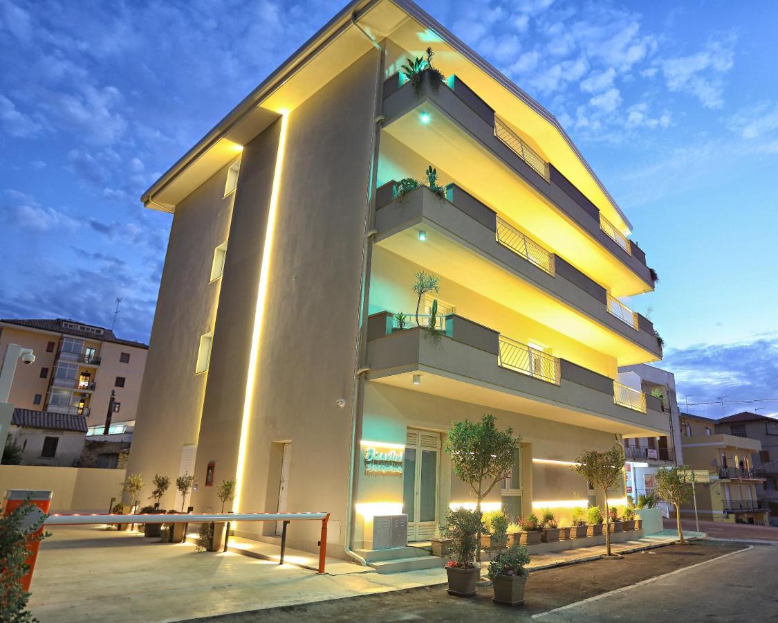 Bizantini Tropea Aparthotel Екстериор снимка